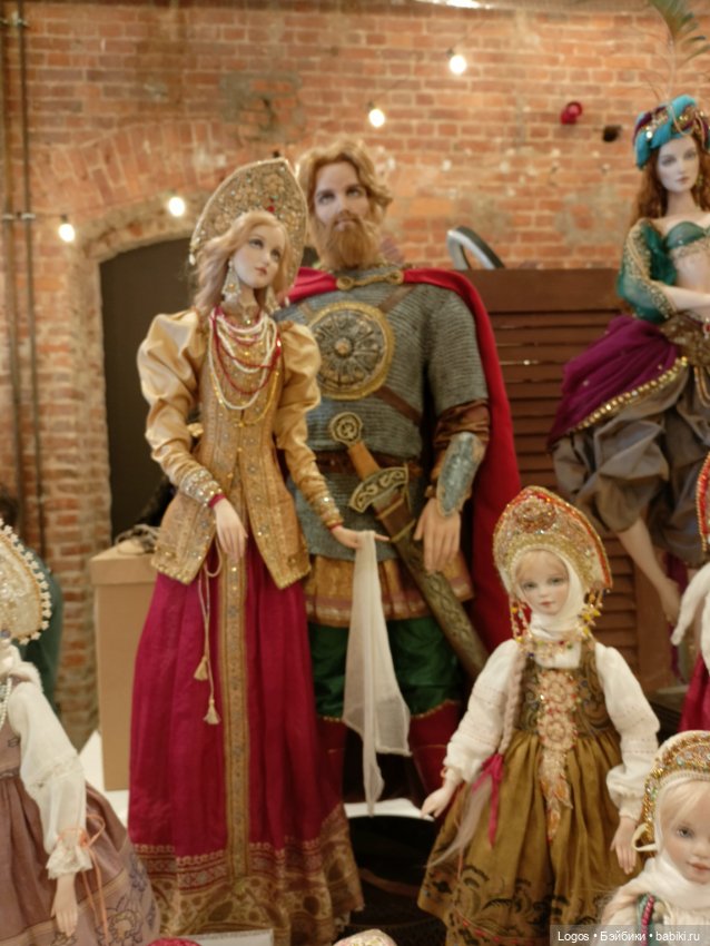 Все на бал — Тематические праздники и конкурсы кукол (Разное)