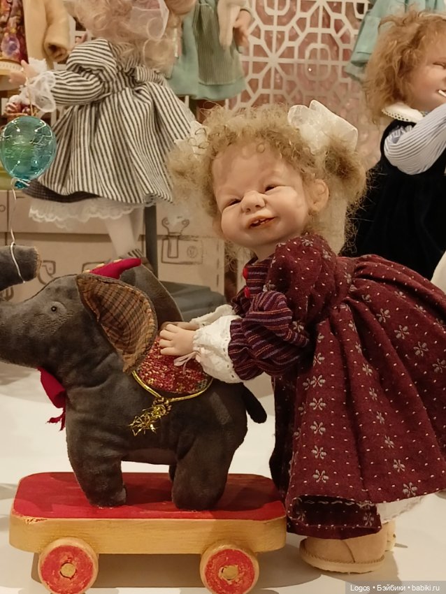 Все на бал — Тематические праздники и конкурсы кукол (Разное)