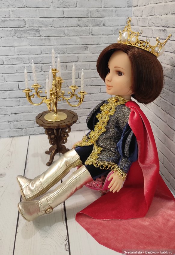 К принцессе нашей ехал принц, но где-то сильно задержался