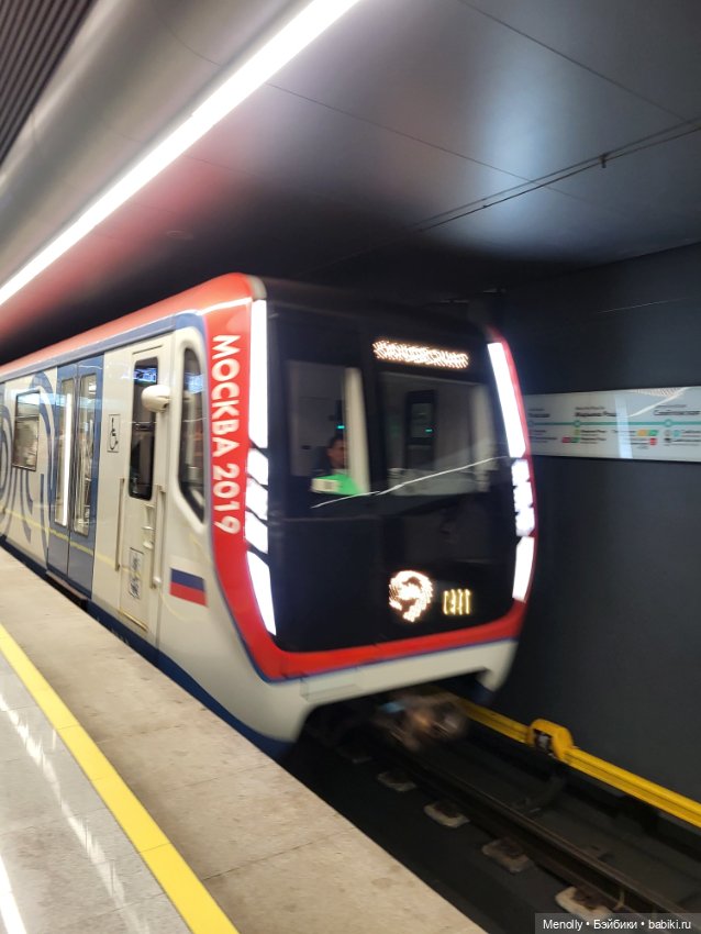 89 лет московскому метро — Куклы Azone (Азон) и тела Pure Neemo: фото