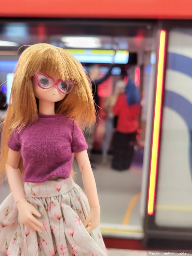 89 лет московскому метро — Куклы Azone (Азон) и тела Pure Neemo: фото