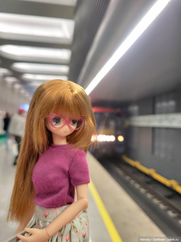 89 лет московскому метро — Куклы Azone (Азон) и тела Pure Neemo: фото