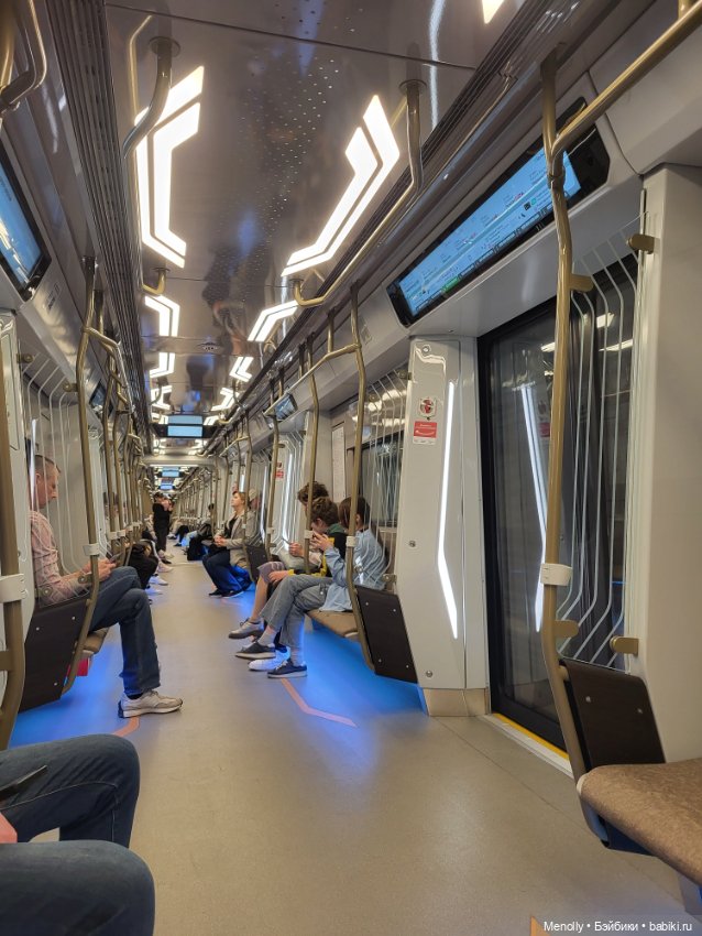 89 лет московскому метро — Куклы Azone (Азон) и тела Pure Neemo: фото