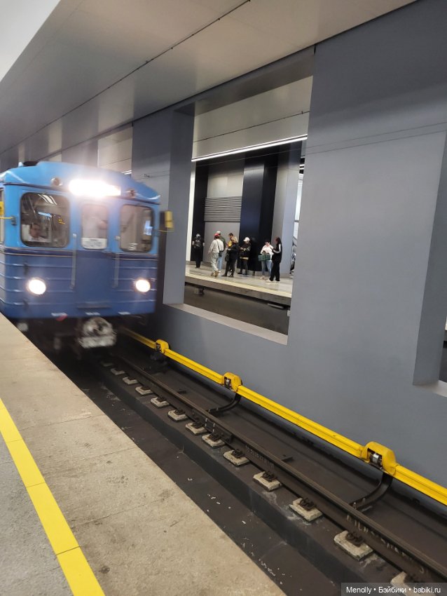 89 лет московскому метро — Куклы Azone (Азон) и тела Pure Neemo: фото