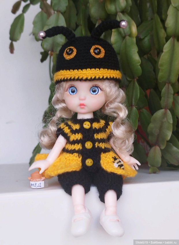 Баболишка Ная в костюме "Пчёлка" (фото 8)