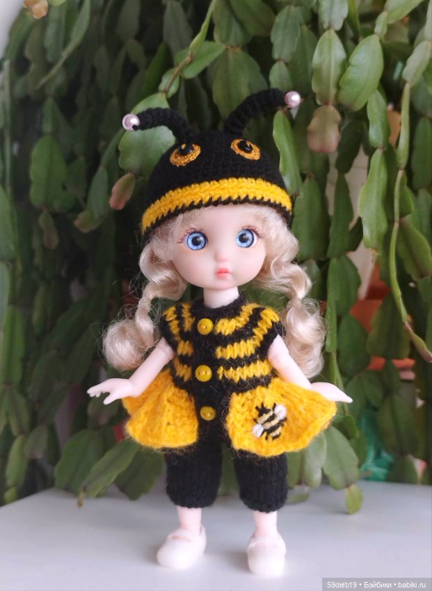 Баболишка Ная в костюме "Пчёлка" (фото 10)