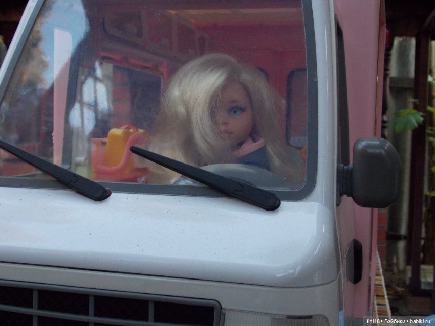 Скорая помощь — Куклы Paola Reina (Паола Рейна): новинки (фото 5)