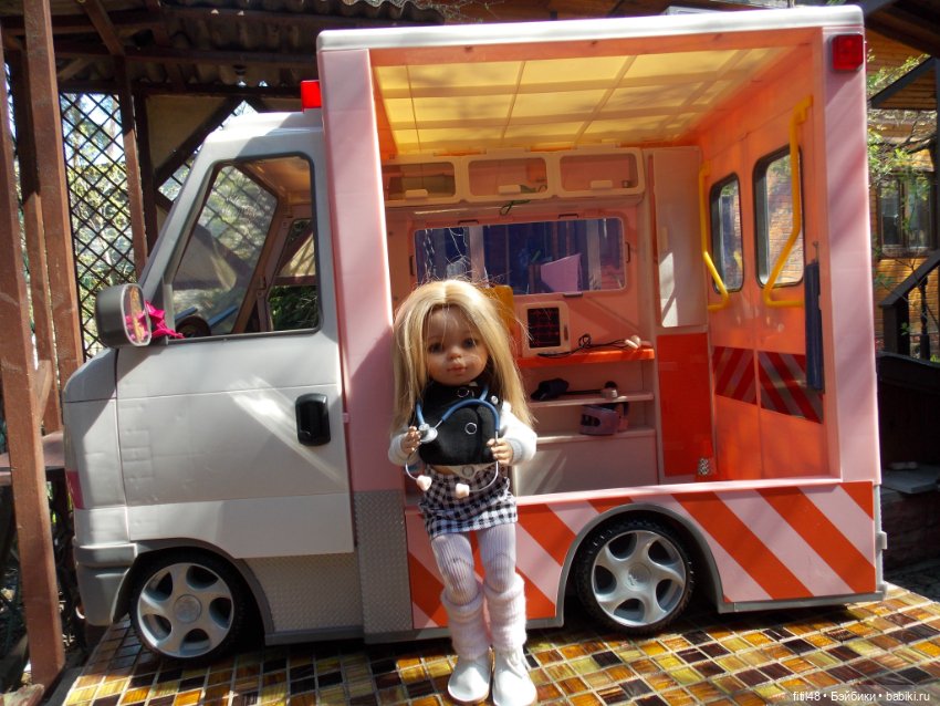 Скорая помощь — Куклы Paola Reina (Паола Рейна): новинки (фото 9)