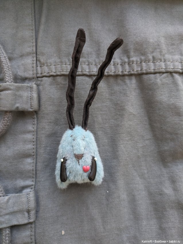 Зайцы - отдыхайцы! Брошки (фото 9)