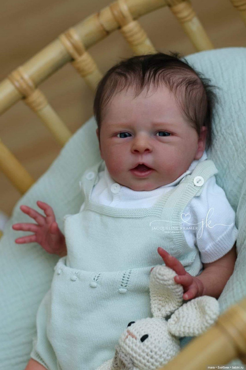 Levi скульптора Olga Auer, автор прототипа Jacqueline Kramer (фото 2)