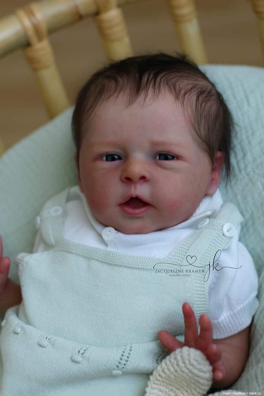 Levi скульптора Olga Auer, автор прототипа Jacqueline Kramer (фото 6)