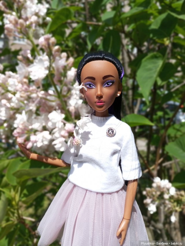 Мириам и сирень — Аналоги Барби и куклы 1/6: клоны 90 (фото 2)