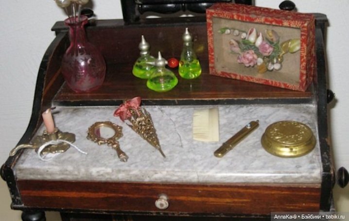 Антикварные парфюмерные наборы для mignonette