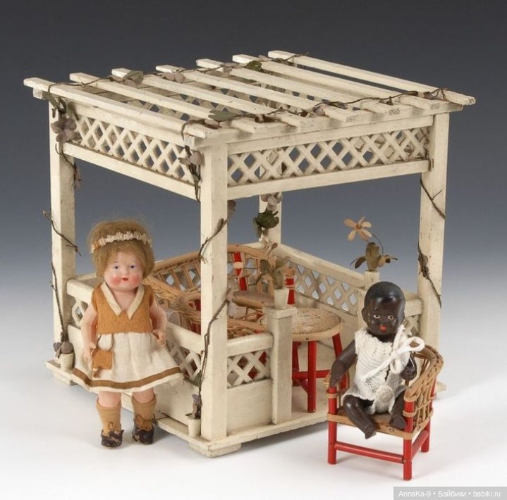 Антикварные кукольные беседки