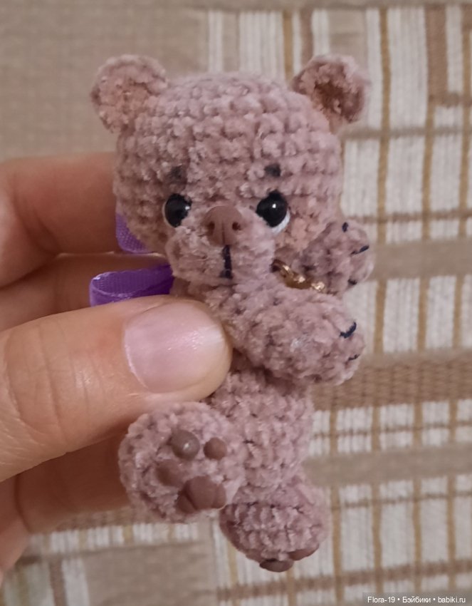 Мишка из микровелюра — Вязаные игрушки и амигуруми: крючком (фото 2)