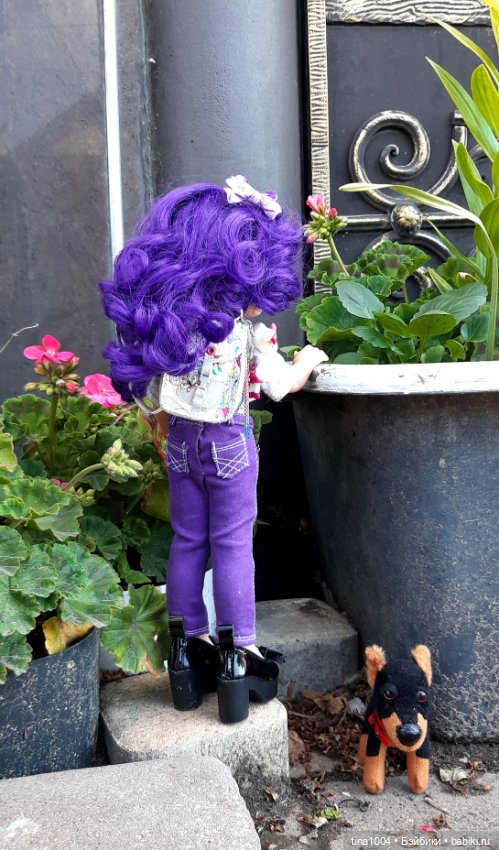 Всё стало фиолЭтовым и почти в крапинку