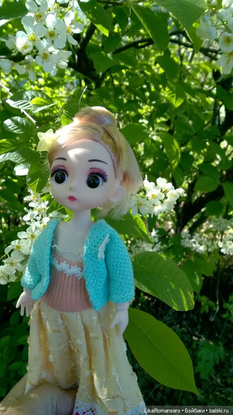 Прогулка Алексы со старшей кузиной (фото 4)