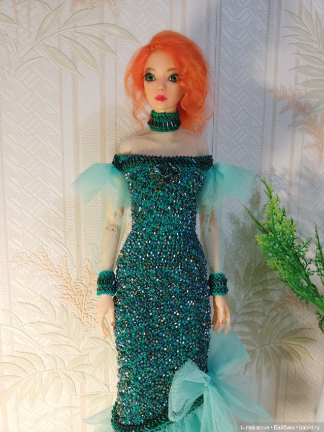 Изумрудное платье из коллекции Парадиз. Финиш