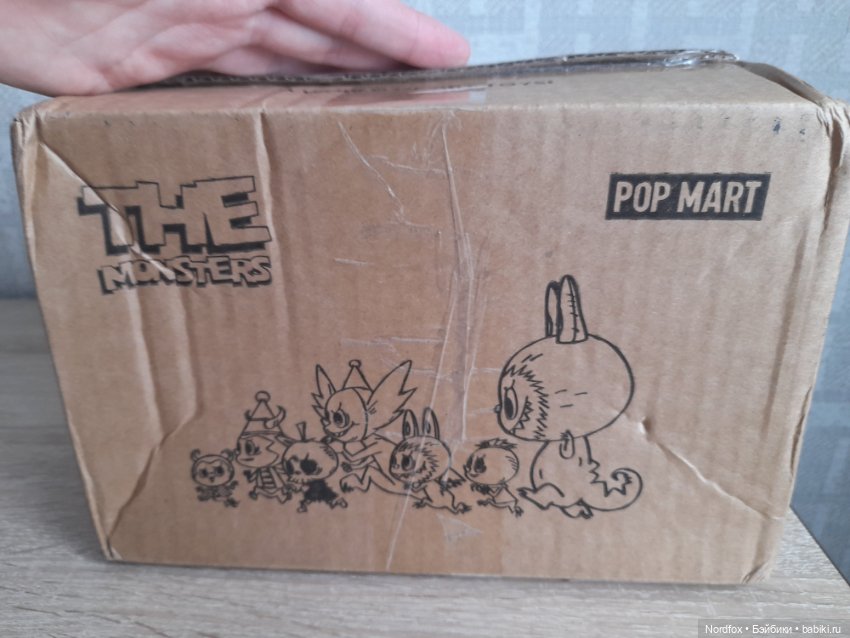 Molly Фокусница от Pop mart