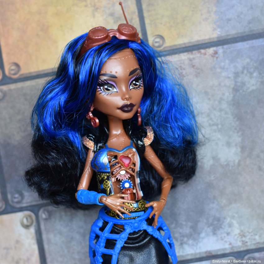 Подборка: куклы и игрушки (фото 6)