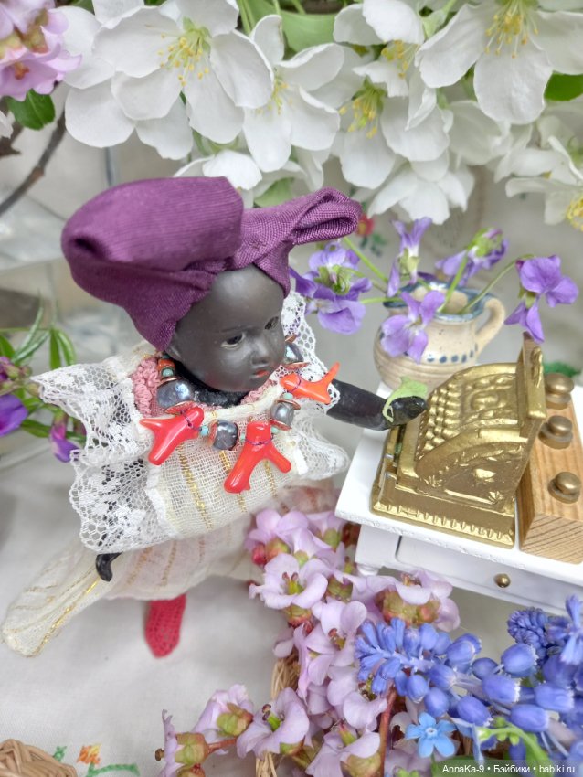 Цветочный магазин Тюлип — Антикварные куклы Mignonette (Миньонетта): карманные