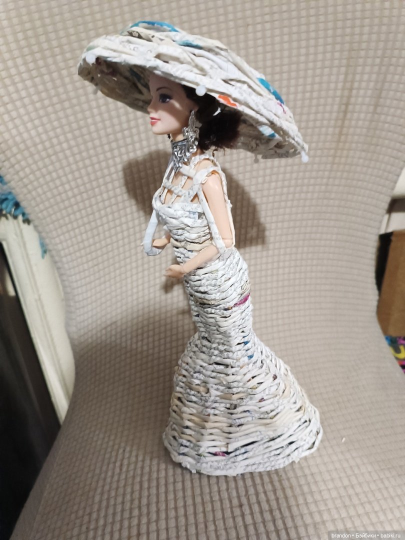 Девушка под зонтиком — Аналоги Барби и куклы 1/6: клоны 90 (фото 2)