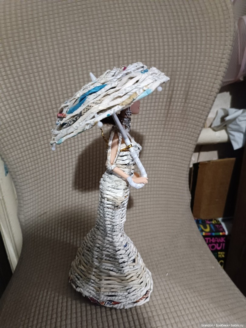 Девушка под зонтиком — Аналоги Барби и куклы 1/6: клоны 90 (фото 3)