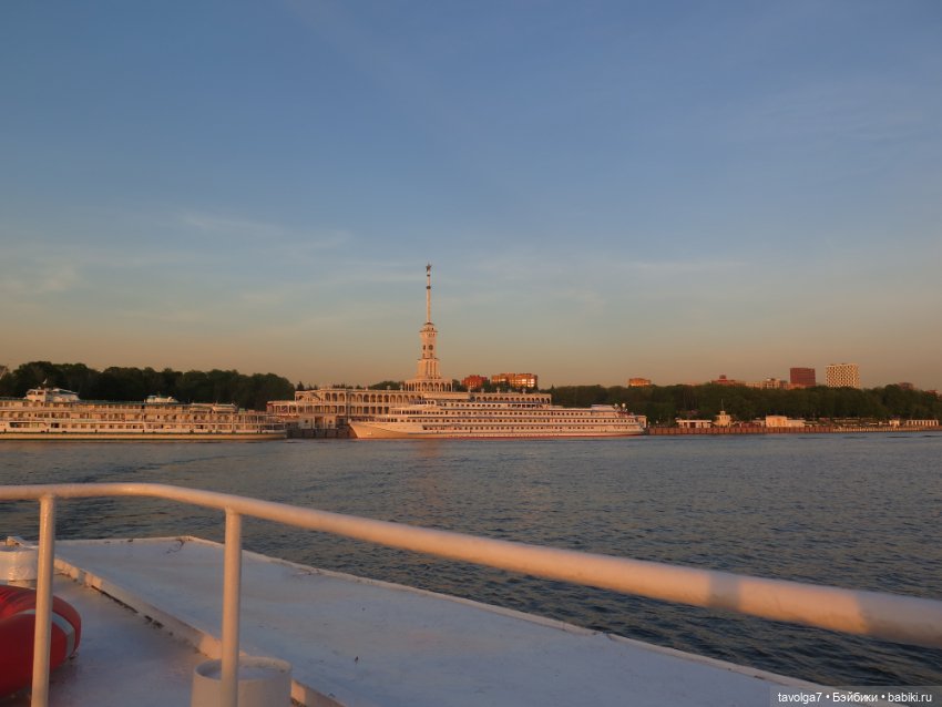 Теплоход Захарково-Северный Речной Вокзал Москва