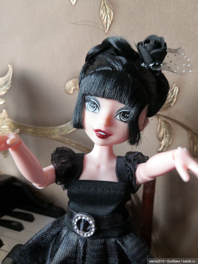 Кукла модель Уэнсдей Аддамс шарнирная 24 см (фото 6)