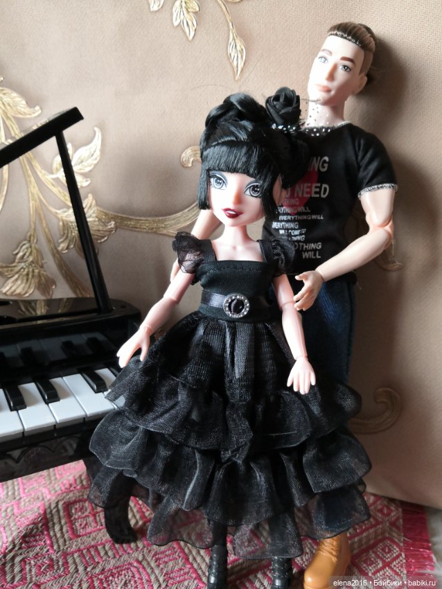 Кукла модель Уэнсдей Аддамс шарнирная 24 см (фото 9)