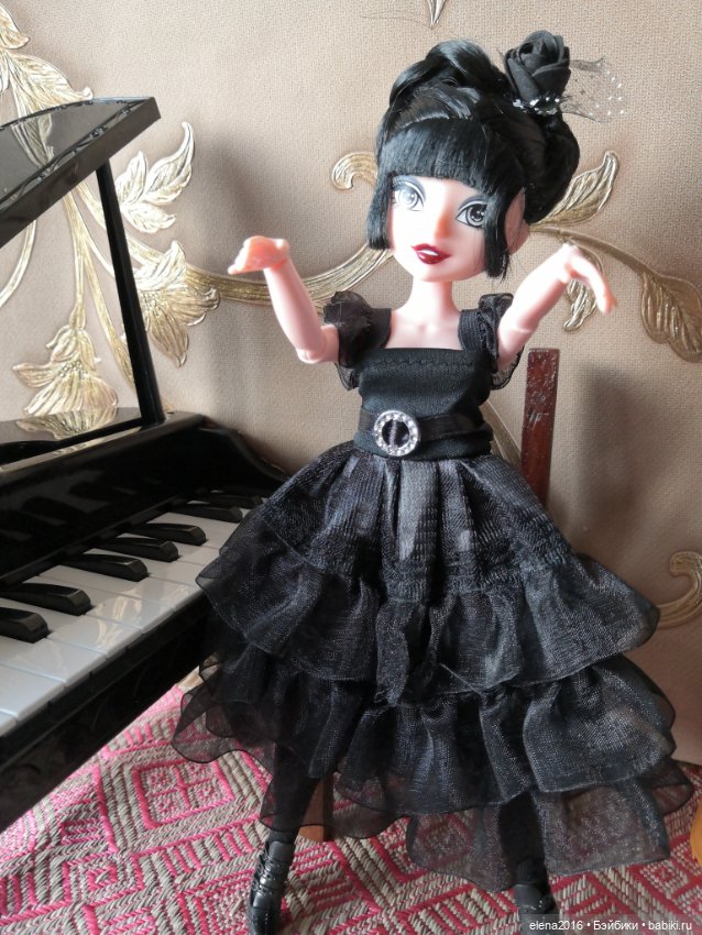 Кукла модель Уэнсдей Аддамс шарнирная 24 см (фото 5)