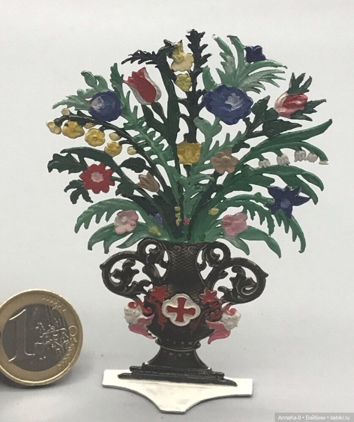 Какие они, цветы для антикварных кукольных домиков (фото 9)