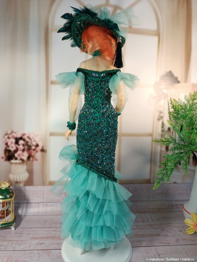 Мэй Уэст в праздничном наряде из моей коллекции Парадиз