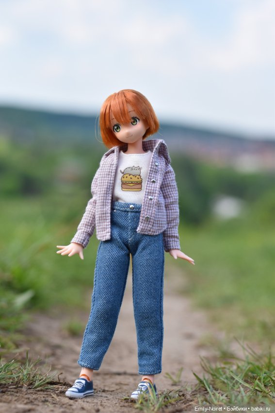 Рыжие девочки, зеленые холмы и люпины (фото 7)