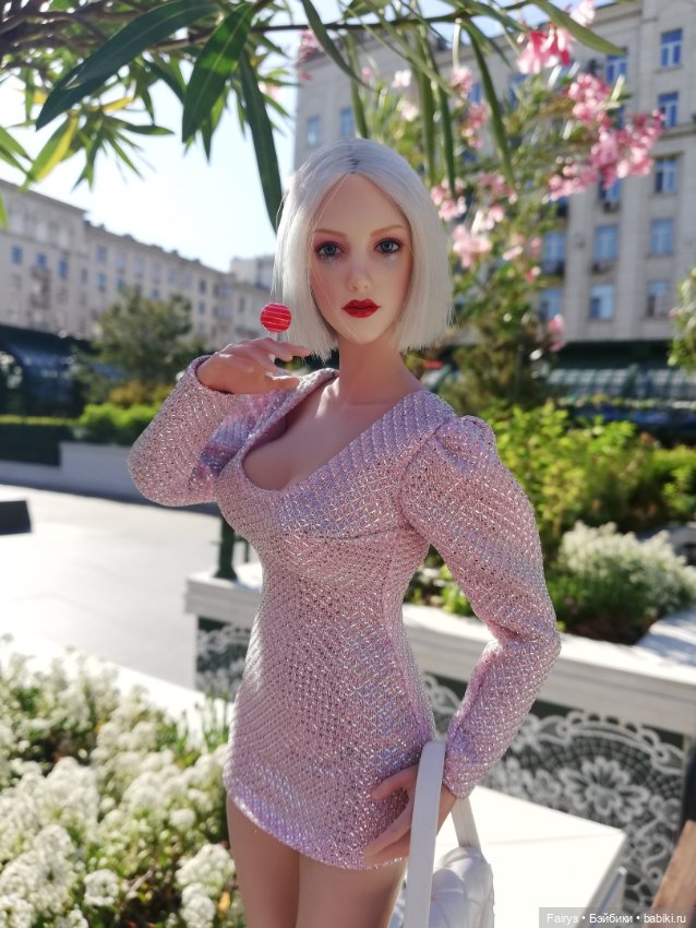 Пальмы в центре города — Коллекционные экшн