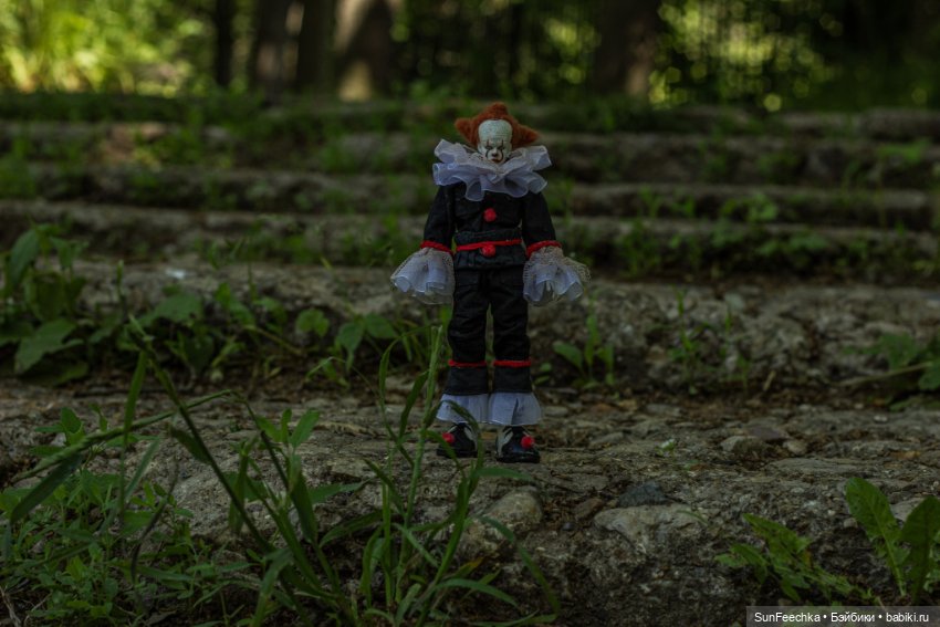 Пеннивайз. Зловещая красота (фото 6)