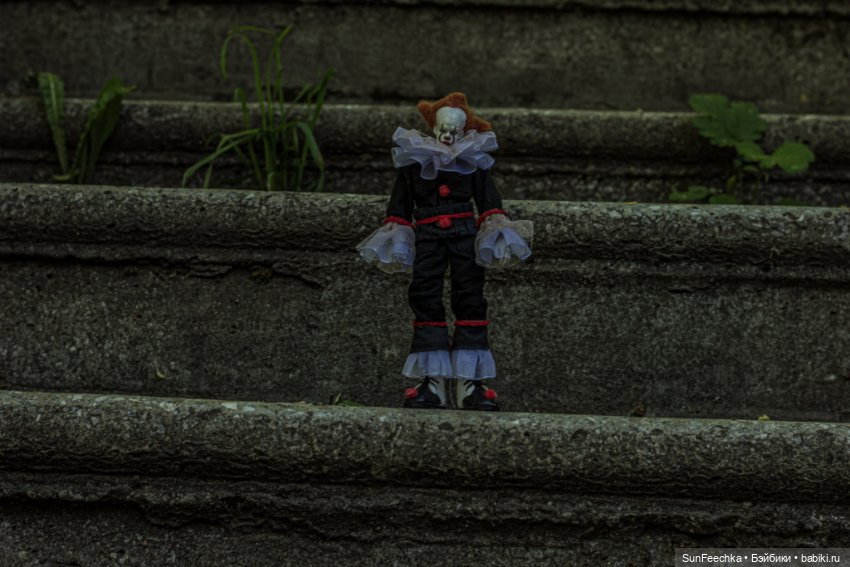 Пеннивайз. Зловещая красота (фото 5)