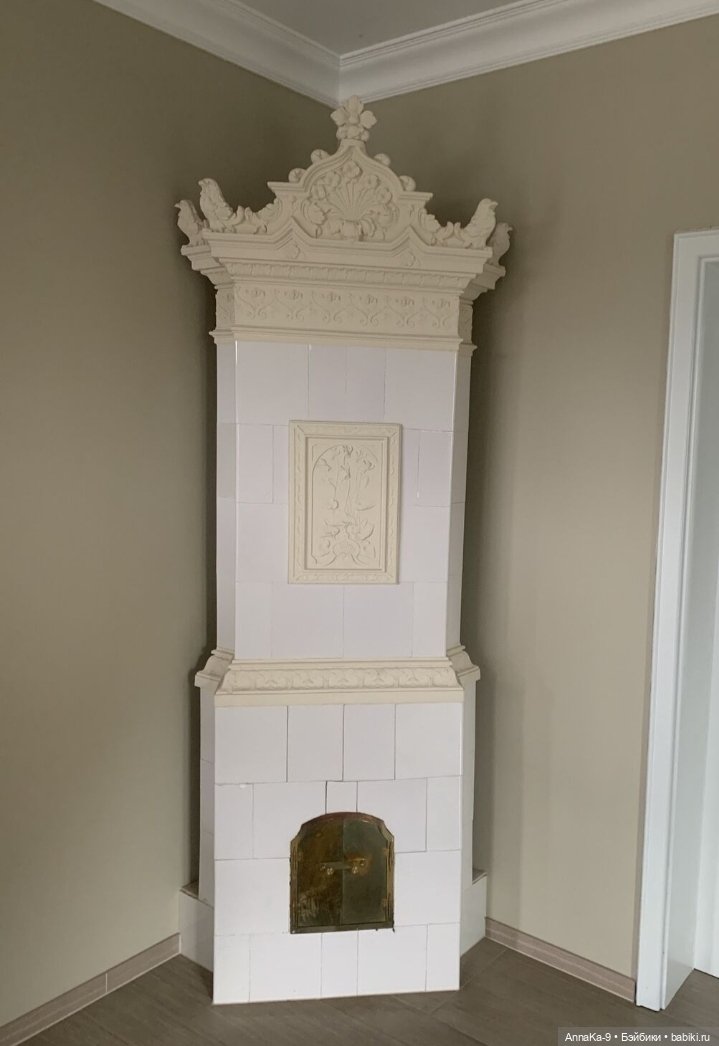 Антикварные печи для кукольных домиков