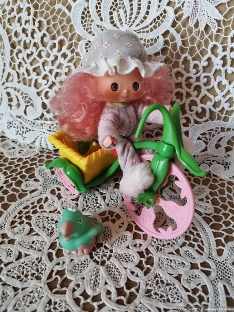 Сиренька с сиреневыми глазами