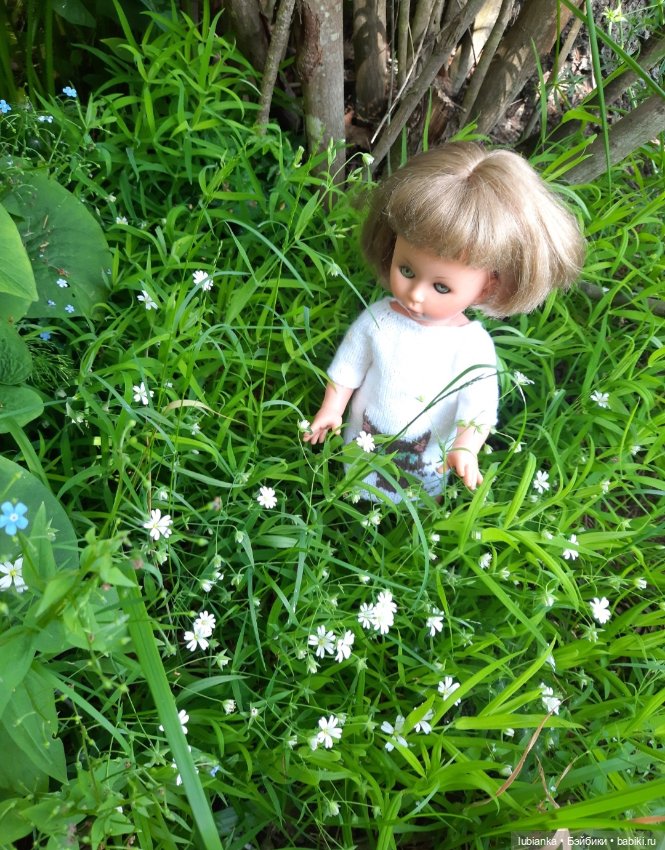 Белое платье и белые цветы🤍🤍