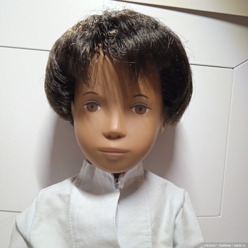 А у нас новенький — Куклы Sasha Morgenthaler (Саша Моргенталер): Trendon (фото 5)