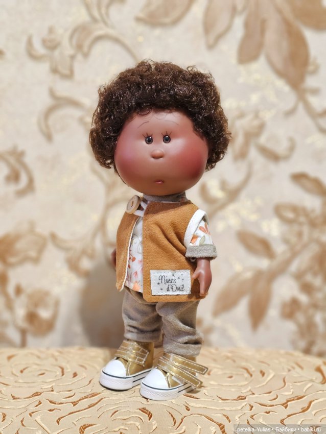 Каждый день по Булочке — Куклы Nines d'Onil (Нинес): Миа (Mia) (фото 6)