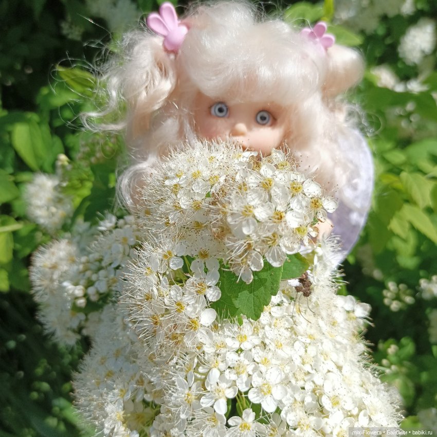 У нас наступило ЛЕТО - прогулка с дюймовочкой Джесси