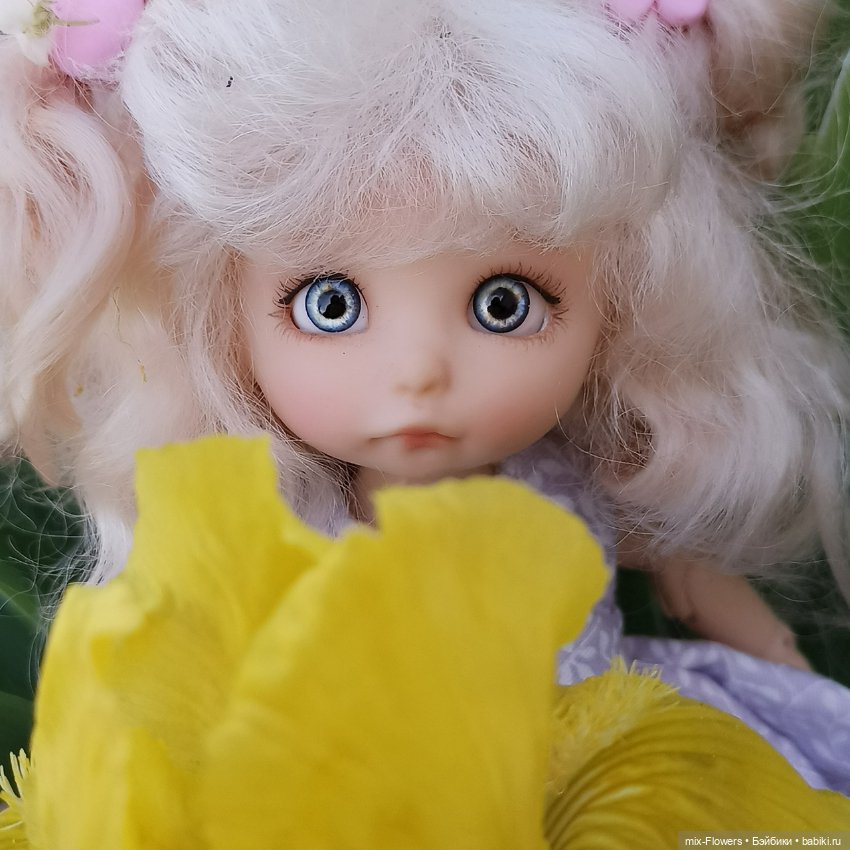 У нас наступило ЛЕТО - прогулка с дюймовочкой Джесси