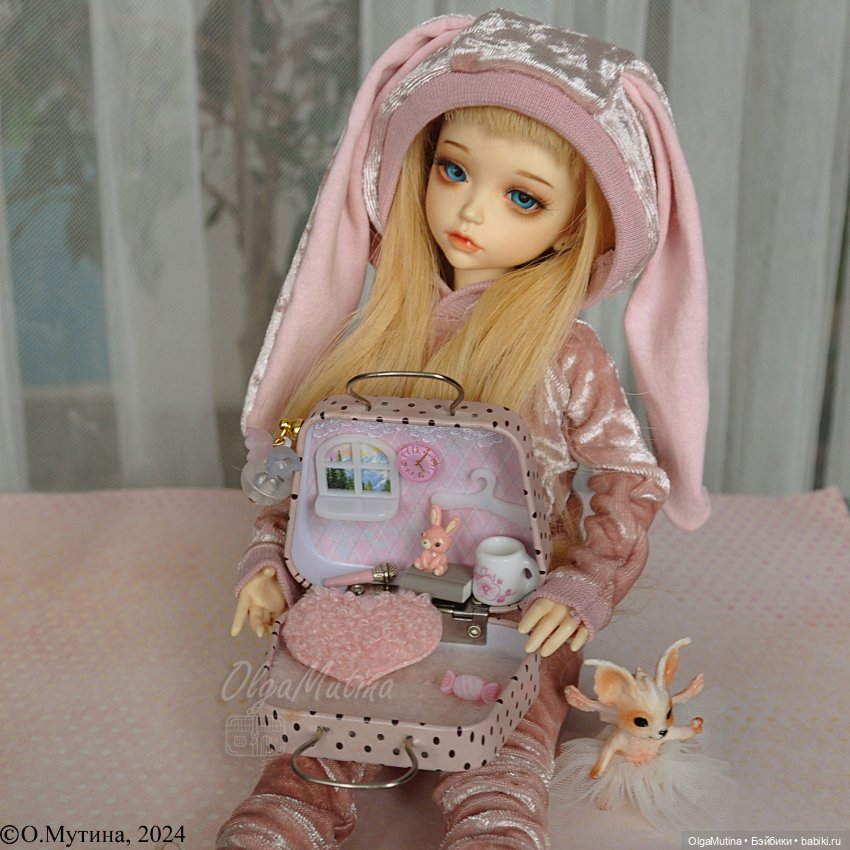 Кукольные домики-саквояжи (фото 10)