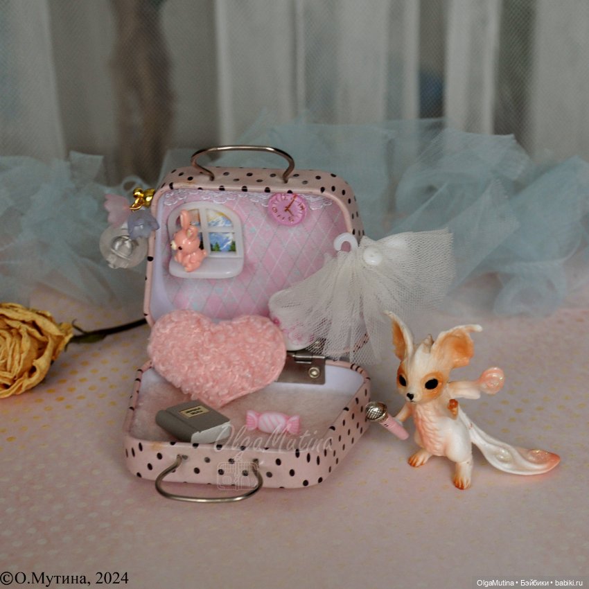 Кукольные домики-саквояжи (фото 6)
