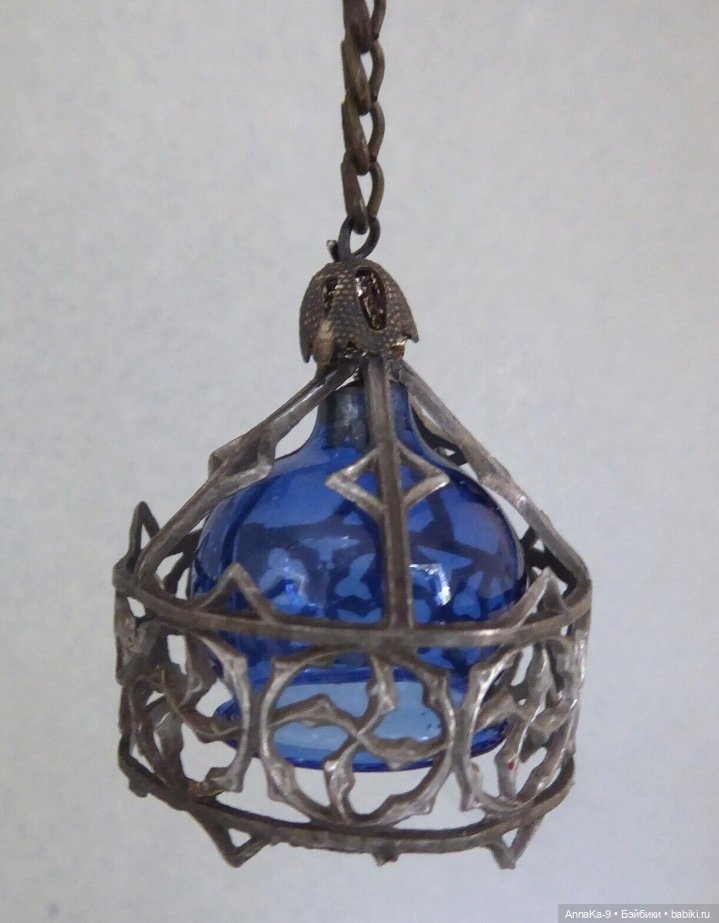 Антикварные люстры, настольные лампы для кукольных интерьеров