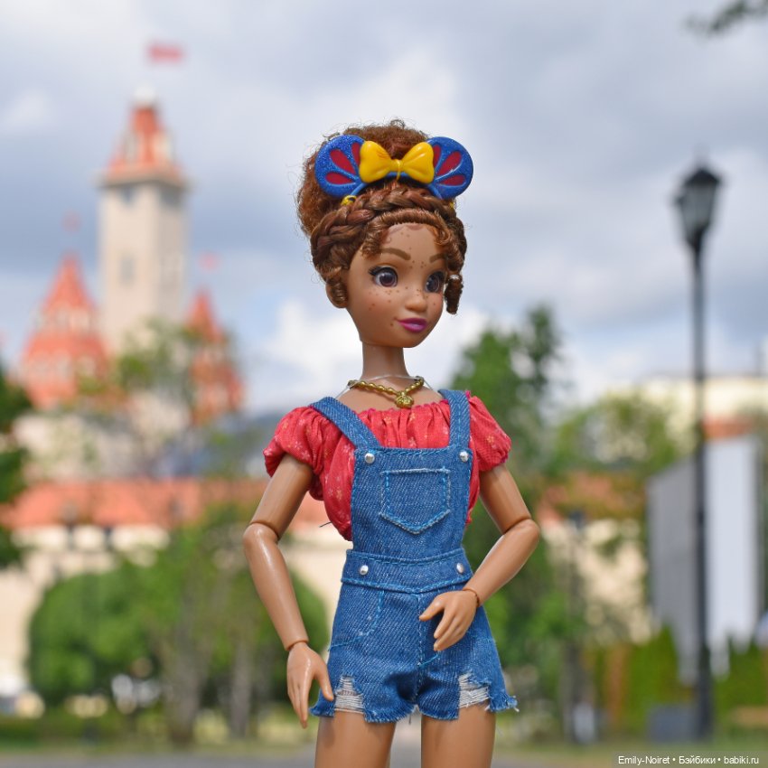 Жаркий летний день — Коллекции игровых кукол (Playline): фото полок
