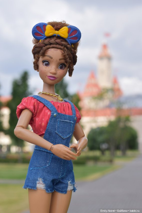 Жаркий летний день — Коллекции игровых кукол (Playline): фото полок