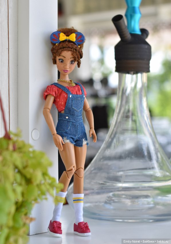 Жаркий летний день — Коллекции игровых кукол (Playline): фото полок (фото 10)